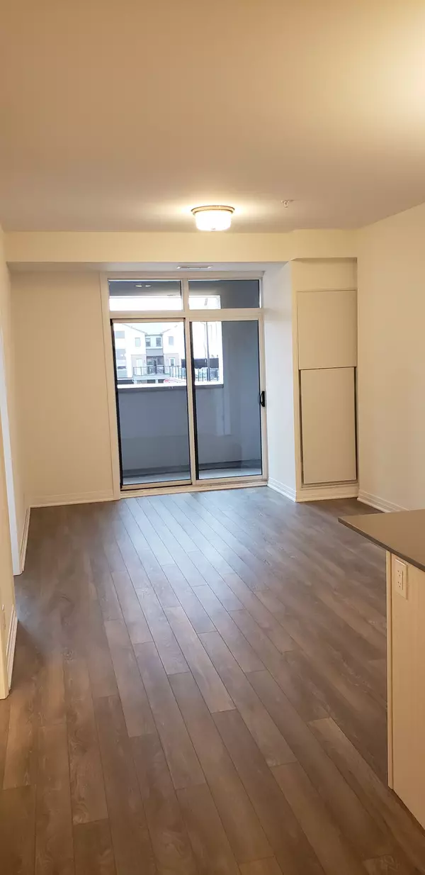 Milton, ON L9E 1K7,1105 Leger WAY #206