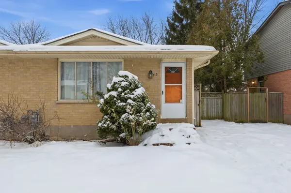 45 Denlaw RD, London North, ON N6G 3L3