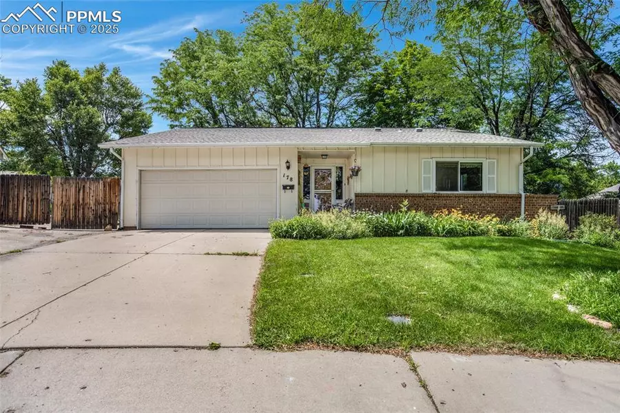 178 MacNeil PL, Pueblo, CO 81001