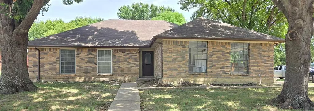 Grand Prairie, TX 75052,3662 Forest Trail Drive