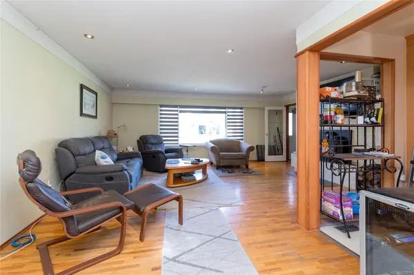 Colwood, BC V9C 2G9,3359 Summerhill Cres