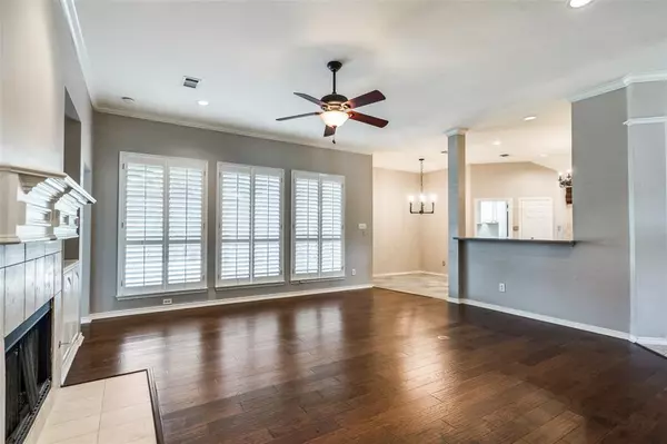 Plano, TX 75025,2449 Elm Leaf Lane