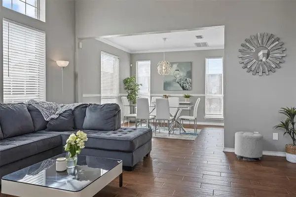 Lewisville, TX 75067,2011 Woven Trail