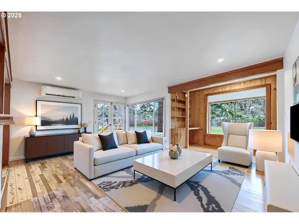 Eugene, OR 97403,892 Sprague ST