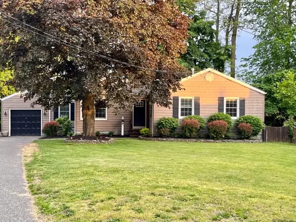 31 Pine Tree Ln, Morris Twp., NJ 07950