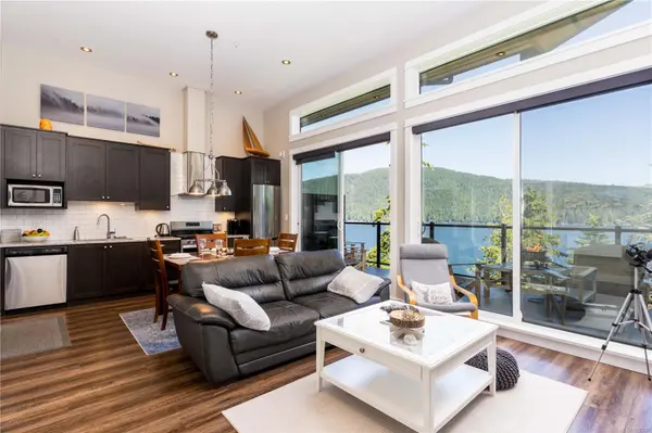 Port Renfrew, BC V0S 1K0,6596 Baird Rd #208A