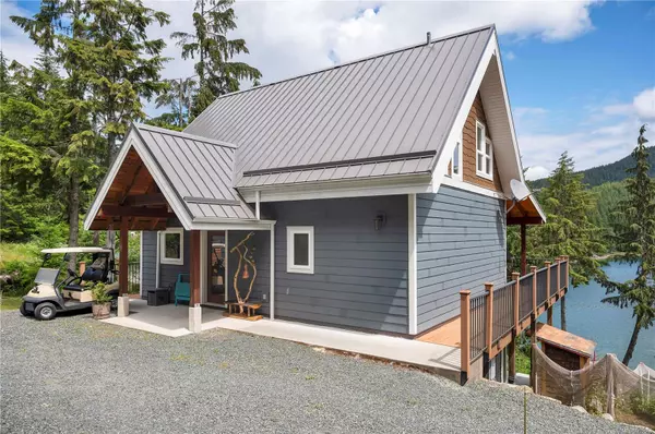 1646 Kanish View Dr, Quadra Island, BC V0P 1H0