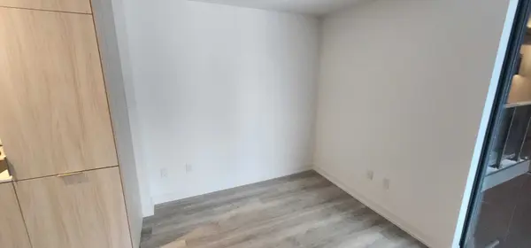 Toronto C08, ON M5A 0Y2,28 Eastern AVE #922