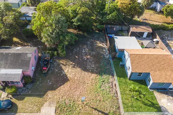 Riviera Beach, FL 33404,555 W 2nd St