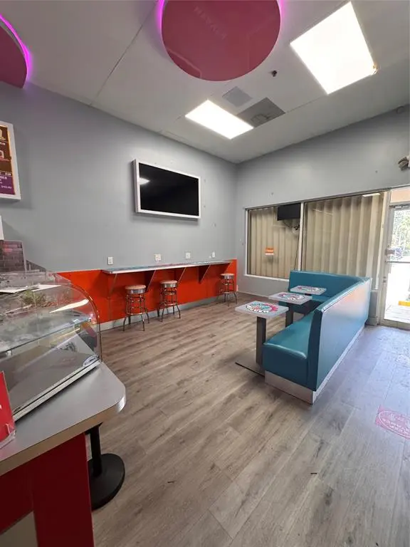 Miami Gardens, FL 33056,17560 NW 27 Ave