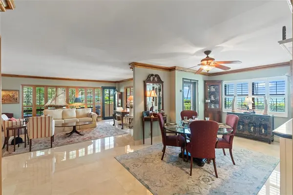 Lauderdale By The Sea, FL 33308,4900 N Ocean Blvd #208