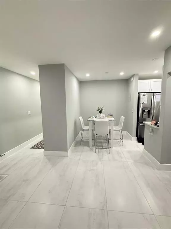 Fort Lauderdale, FL 33308,2191 NE 68th St #403