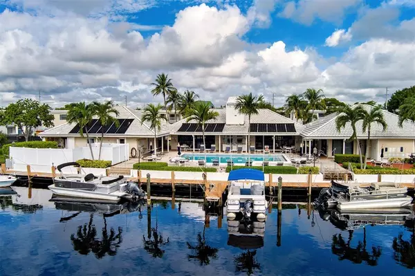 Pompano Beach, FL 33060,140 Cypress Club Dr #414