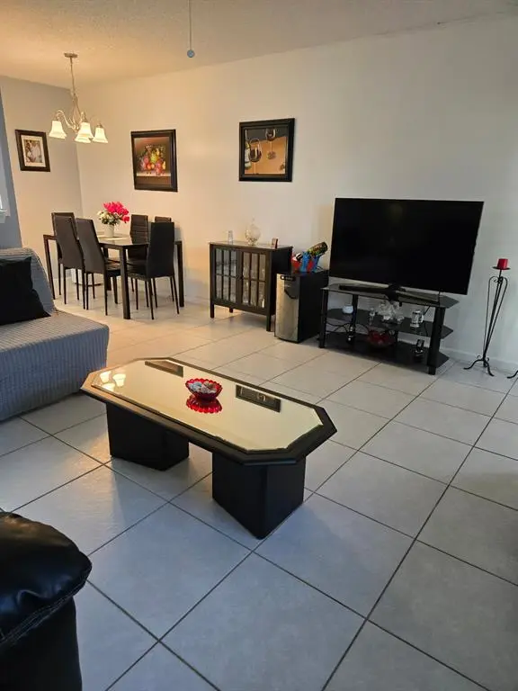 Deerfield Beach, FL 33442,30 Islewood B #30