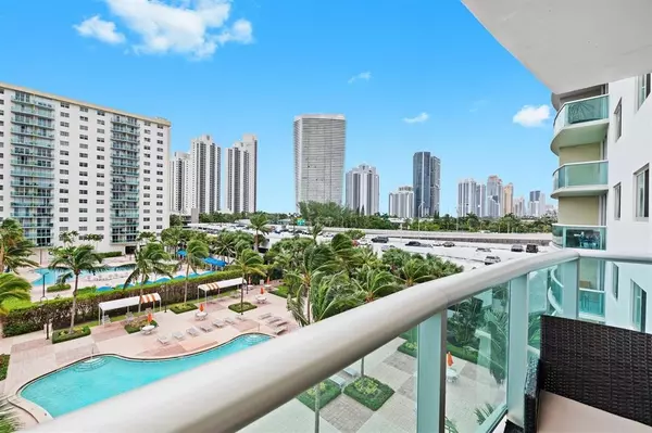 Sunny Isles Beach, FL 33160,19380 Collins Ave #506
