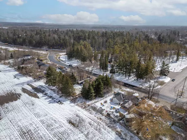 Essa, ON L0M 1B0,18 Brentwood RD W