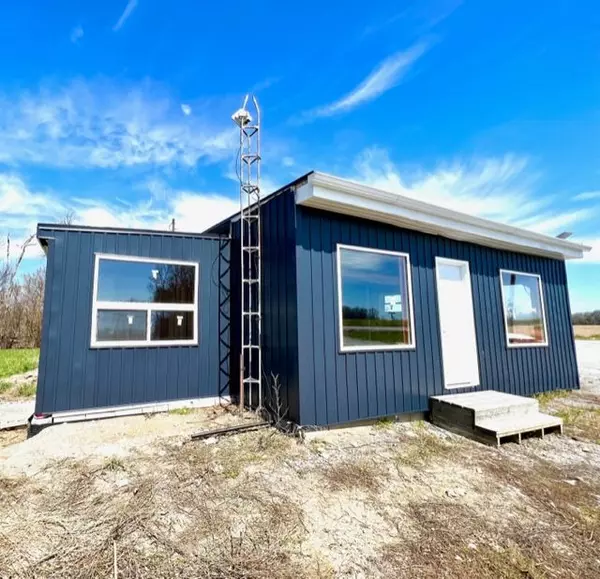 Prince Edward County, ON K0K 1T0,11 Melville RD