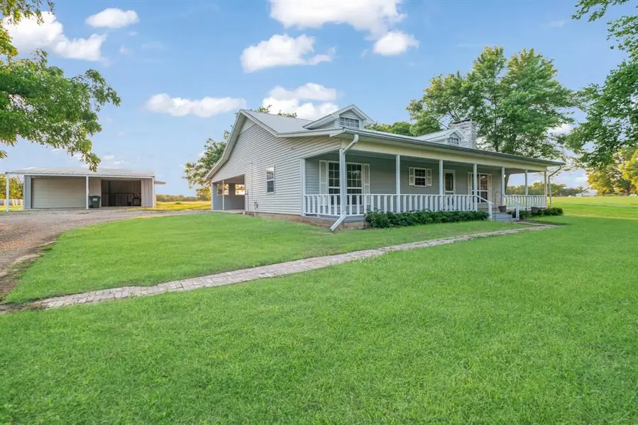 678 CR 12200, Paris, TX 75462