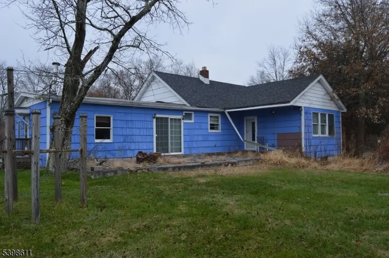 Raritan Twp., NJ 08822,92 Oak Grove Rd