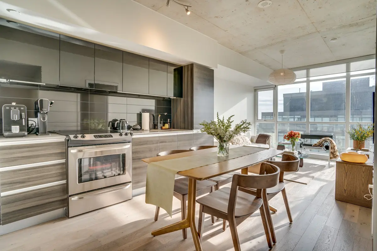 1190 Dundas ST E #1011, Toronto E01, ON M4M 0C5