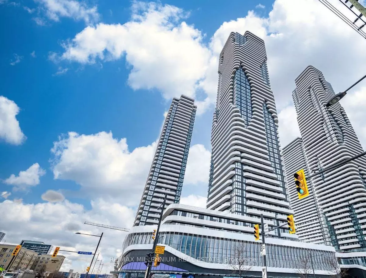 Vaughan, ON L4K 4M3,8 Interchange WAY E #1607