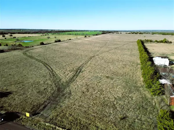 Wolfe City, TX 75496,90 ac County Road 4615