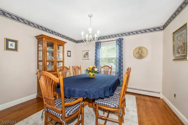 Pompton Lakes Boro, NJ 07442,30 Arcadia Rd