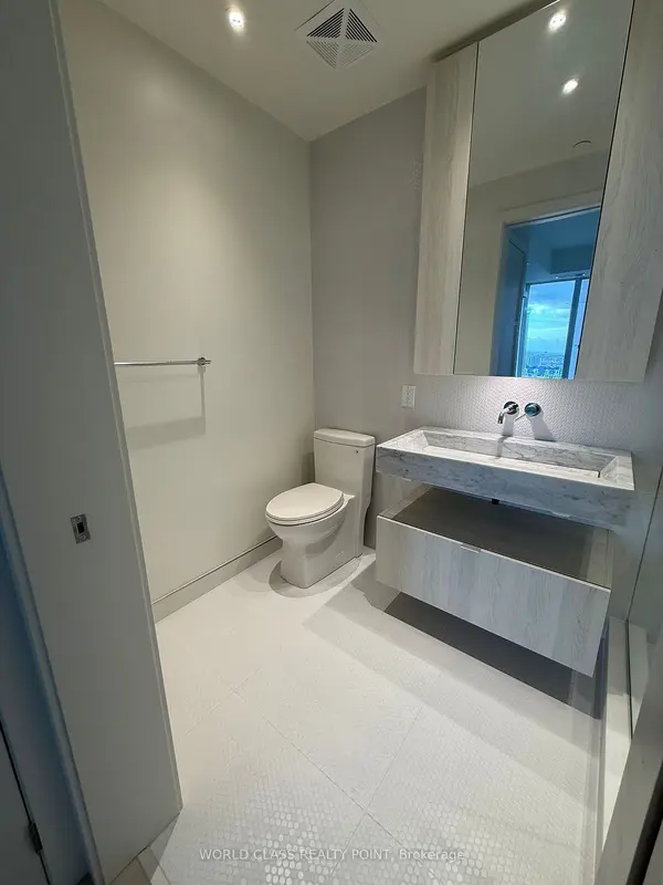 Toronto C02, ON M4W 0B7,11 Yorkville AVE #3407