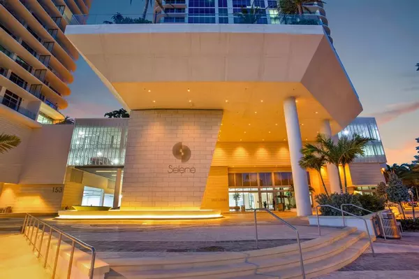 Fort Lauderdale, FL 33304,153 N Seabreeze blv #S-704