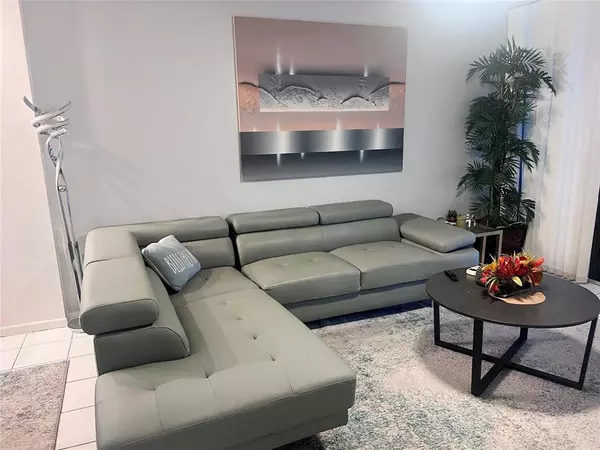 Hollywood, FL 33021,2802 N 46th Ave #321B