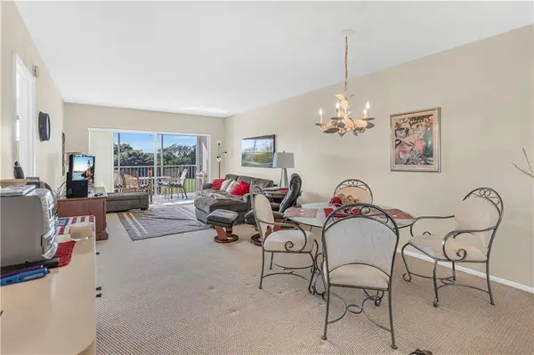 Pompano Beach, FL 33069,3100 N Palm Aire Dr #406