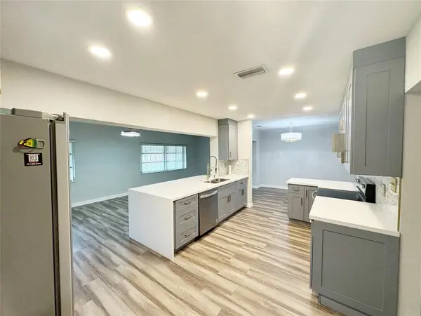 Tamarac, FL 33321,9602 NW 72nd St