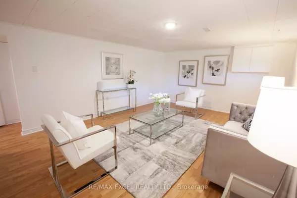 Markham, ON L3P 1S4,33 Alanadale AVE