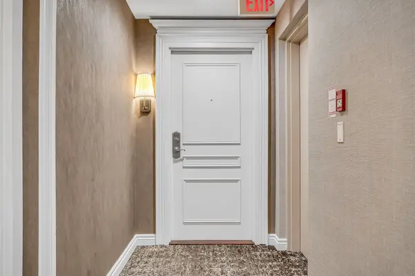 Toronto W07, ON M8X 1C9,3085 Bloor ST W #415