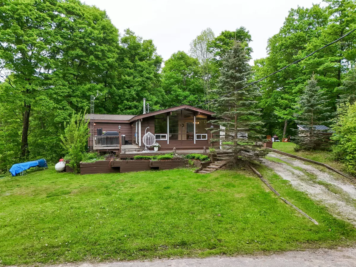 Huntsville, ON P1H 1C4,279 & 283 West Point Sands RD