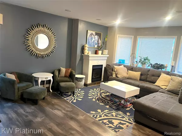 Hazel Park, MI 48030,1458 E Hayes AVE