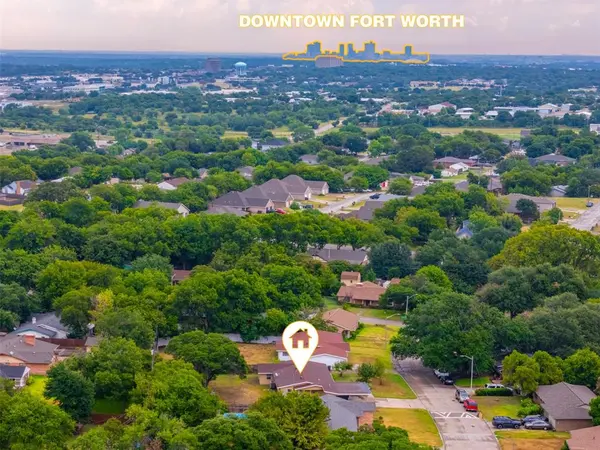 Fort Worth, TX 76116,8308 Doreen Avenue