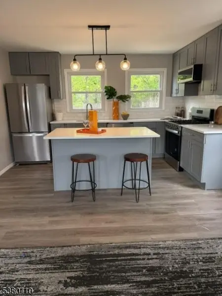 Paterson City, NJ 07502,168 Manchester Ave