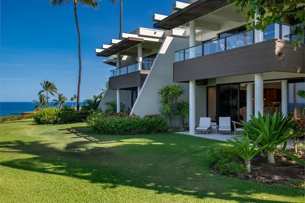 68-1050 MAUNA LANI DR #D106, Kamuela, HI 96743