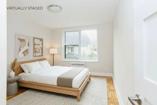 Toronto C03, ON M5P 3L3,1500 Bathurst ST #1008