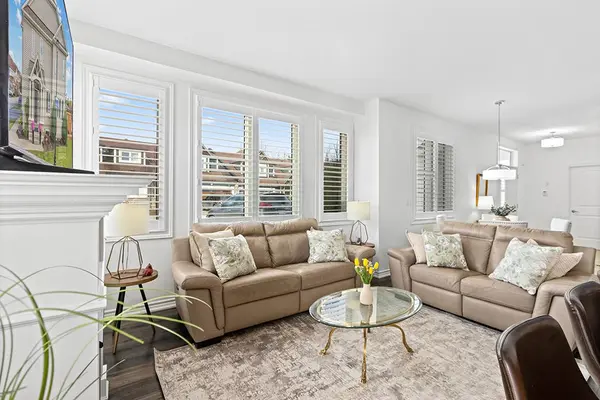 Collingwood, ON L9Y 0Z5,48 Lett AVE