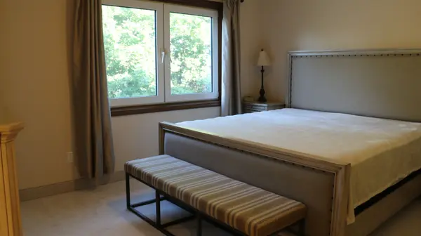 Mississauga, ON L5H 2B8,1564 Atrium CT