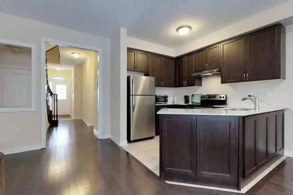 Brampton, ON L7A 4M1,64 Pennycross CRES