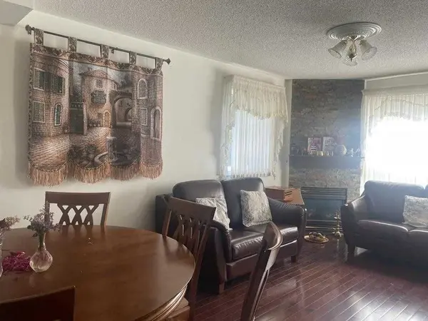 Mississauga, ON L5M 6P4,5835 Chessman CT #Upper