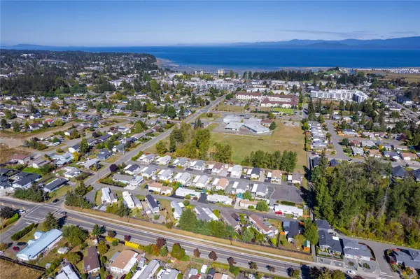 Parksville, BC V9P 1L4,394 Craig St #K