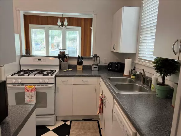 Fort Worth, TX 76109,3229 Waits Avenue