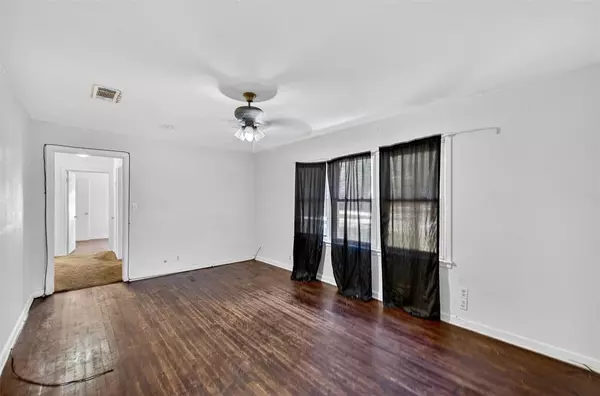 Athens, TX 75751,113 Linden Drive