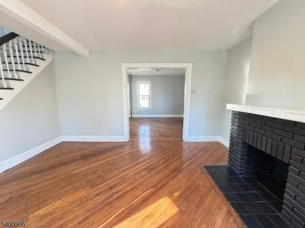 East Orange City, NJ 07017,19 Linwood Pl