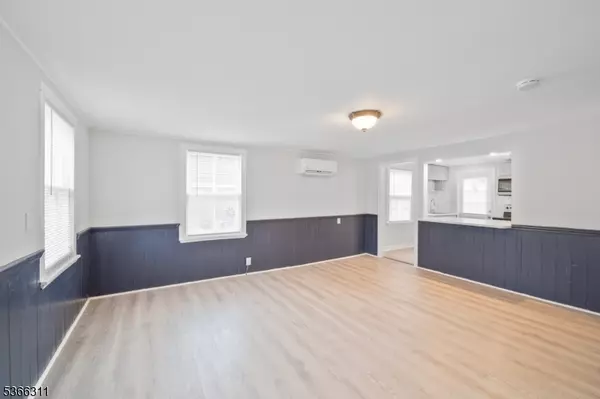 Califon Boro, NJ 07830,21 First St