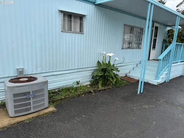 Brookings, OR 97415,16345 GROOTENDORST LN #4